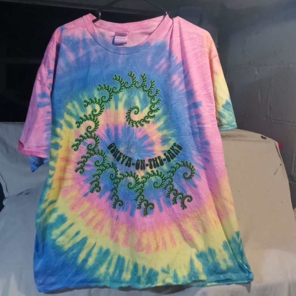 Tie dye tee